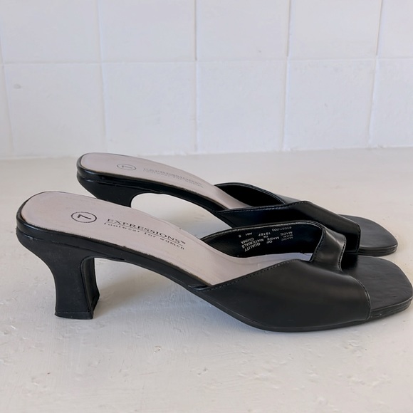 Expressions Footwear Black Mule Heels - Picture 2 of 5